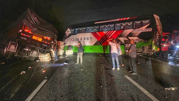 Ayer Keroh accident